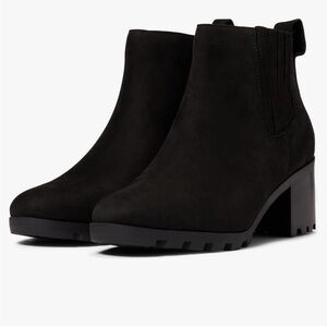 Vionic Wilma Bootie, Size: 5, Color: Black